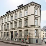 Dinbnb Apartments L Historical Luxury L City Center L Renovated 2025